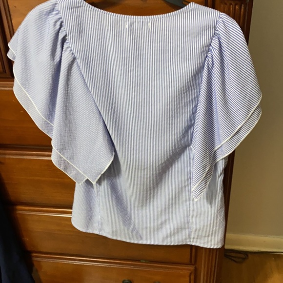 Sear-sucker blouse - Picture 2 of 3